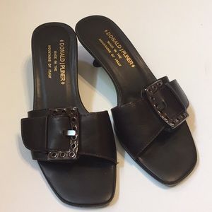 Donald J Pliner slides